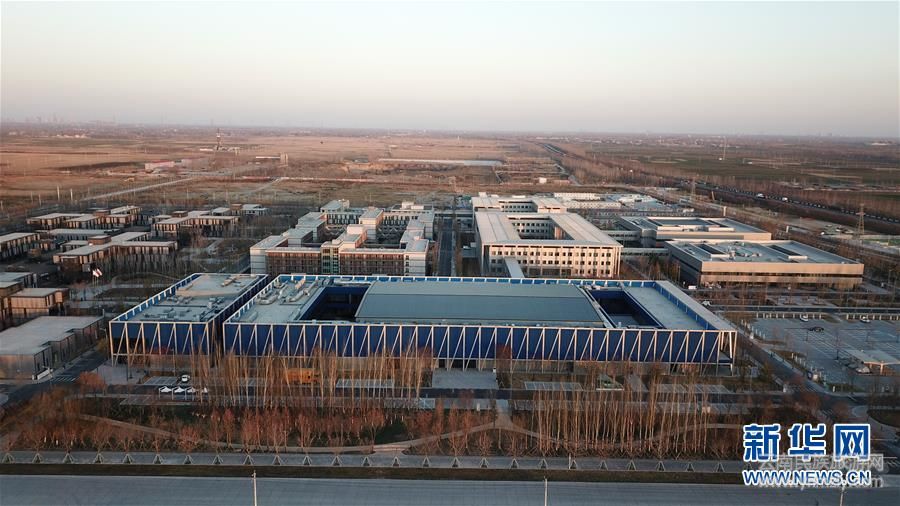 (新華全媒頭條·兩會特別報道·圖文互動)(2)為全面建成小康社會收官打下決定性基礎(chǔ)——從全國兩會看中國改革發(fā)展新圖景